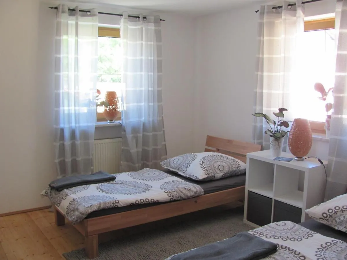 Holiday home Schlossblick Ferienhaus: Cozy 6-Person Retreat with Castle Views Trunkelsberg